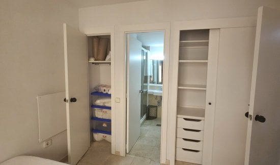 Apartamento de 2 habitaciones en Sotogrande en venta con garaje - 425.000 € (Ref: 9012908)