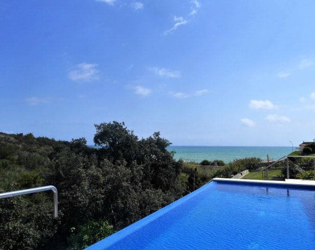 5 soveværelse Villa til salg i Torreguadiaro - € 1.200.000 (Ref: 9041622)