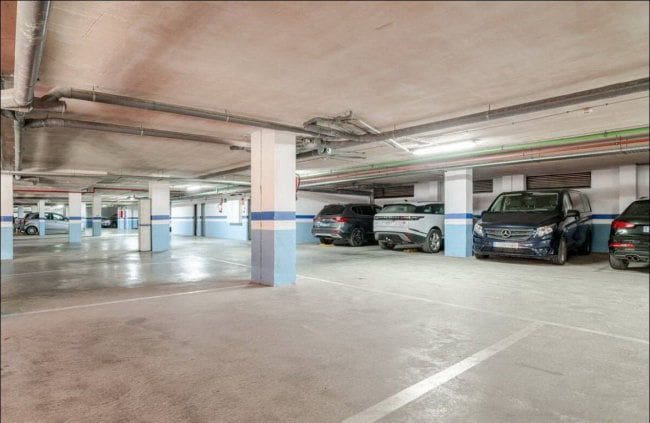 2 soveværelse Lejlighed til leje i Sotogrande med garage - € 1.400 (Ref: 9041624)
