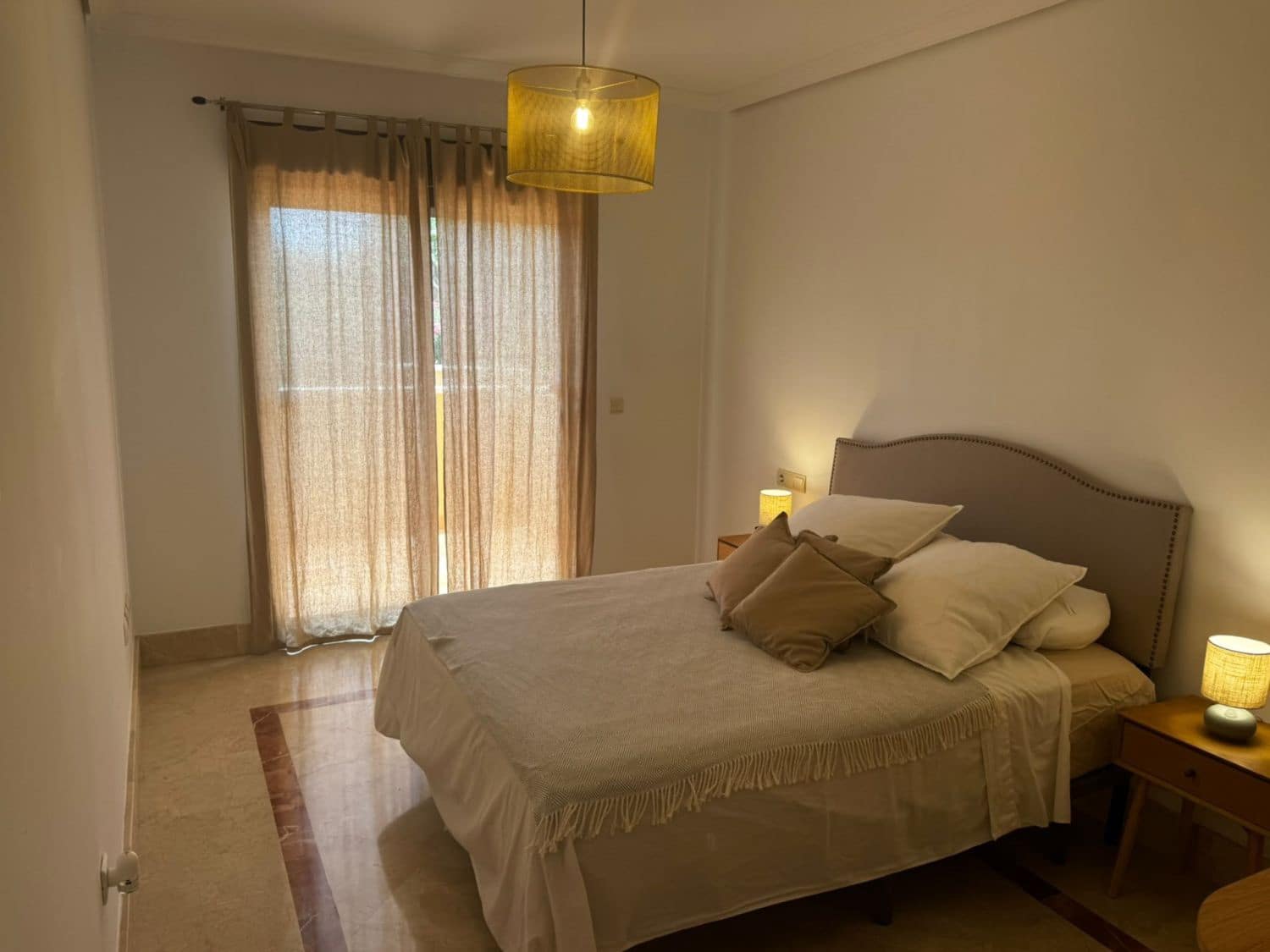 2 camera da letto Appartamento da affittare in Sotogrande con piscina garage - 1.400 € (Rif: 9041624)