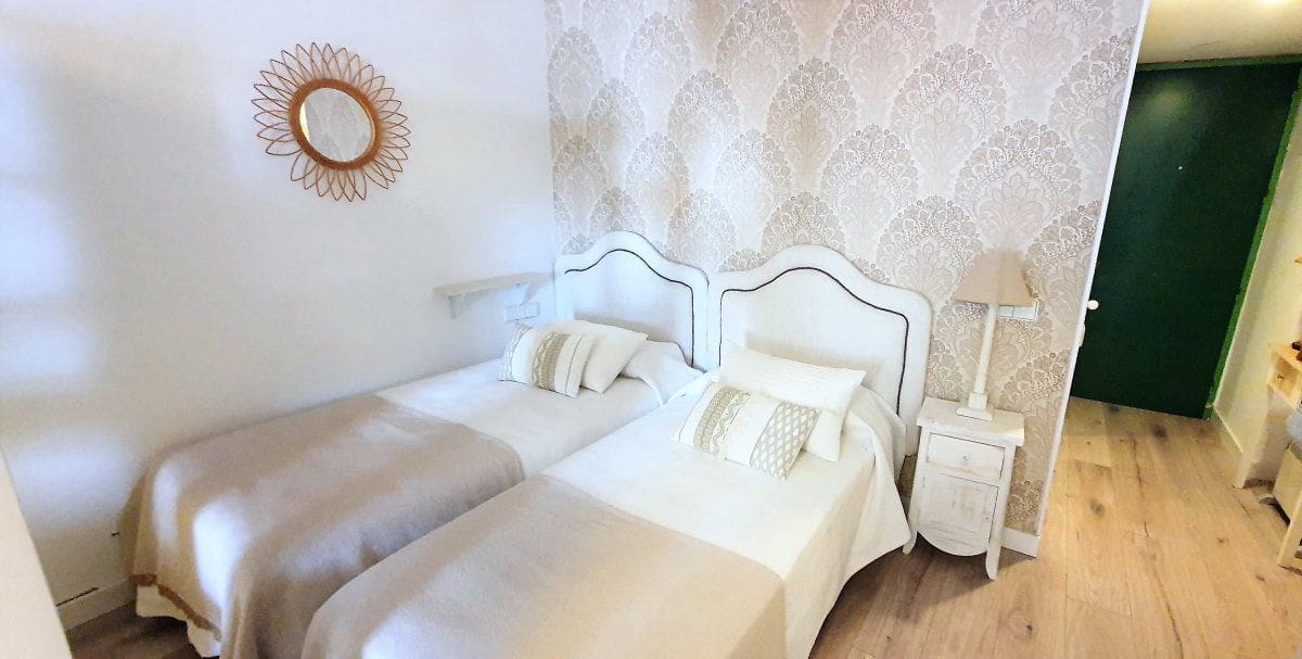 Apartamento en Sotogrande en venta - 155.000 € (Ref: 9051405)