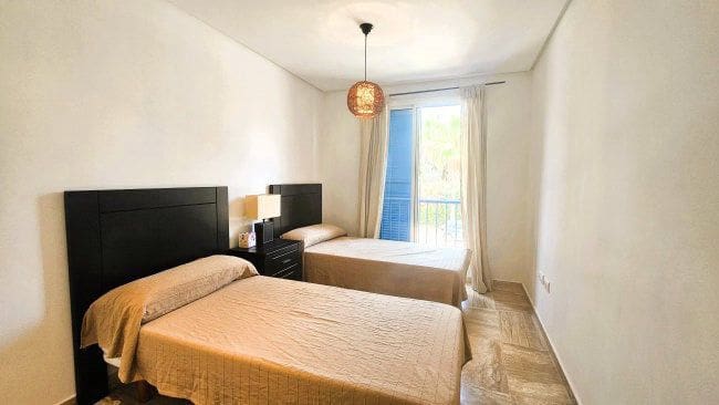 3 soveværelse Lejlighed til leje i Sotogrande - € 2.600 (Ref: 9057911)