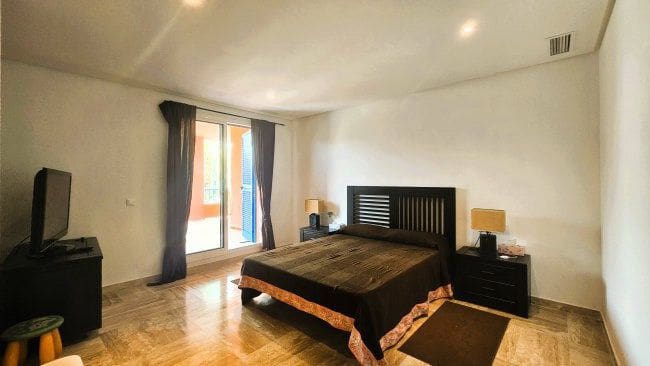 3 soveværelse Lejlighed til leje i Sotogrande - € 2.600 (Ref: 9057911)