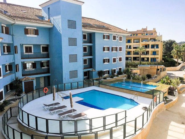 2 slaapkamer Appartement te huur in Sotogrande met garage - € 2.500 (Ref: 9062720)