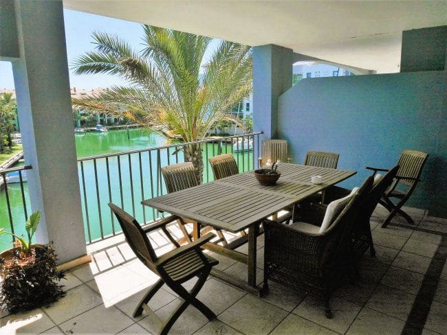 2 slaapkamer Appartement te huur in Sotogrande met garage - € 2.500 (Ref: 9062720)