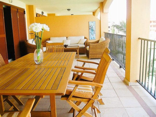 2 slaapkamer Appartement te huur in Sotogrande met garage - € 2.500 (Ref: 9062720)