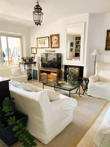 2 bedroom Apartment for rent in San Roque with garage - € 2,500 (Ref: 9062721)