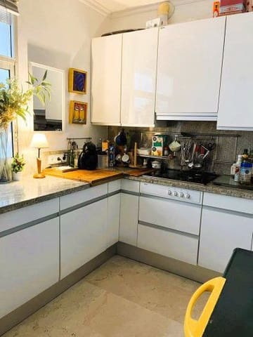 2 bedroom Apartment for rent in San Roque with garage - € 2,500 (Ref: 9062721)