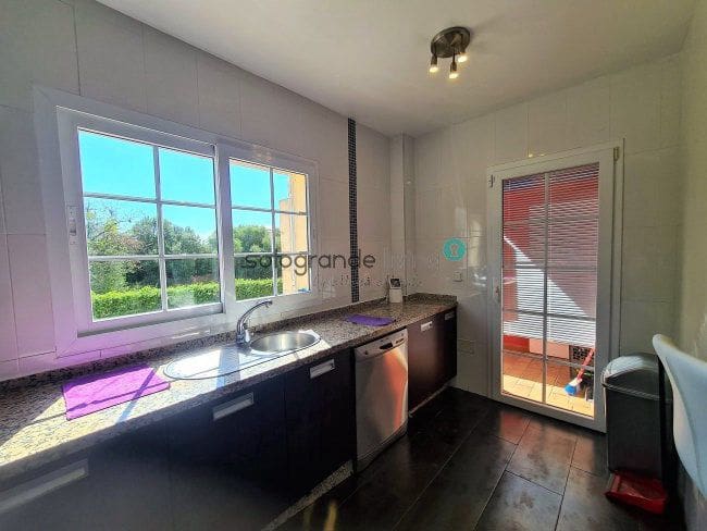 5 chambre Maison de Ville à vendre à Sotogrande avec garage - 590 000 € (Ref: 9062723)