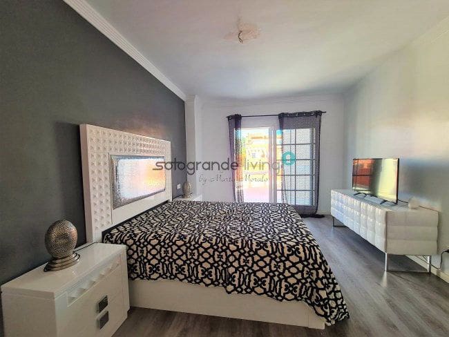 5 chambre Maison de Ville à vendre à Sotogrande avec garage - 590 000 € (Ref: 9062723)