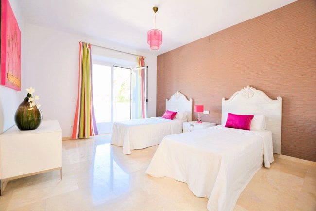 5 Zimmer Ferienvilla in Sotogrande - 3.800 € (Ref: 9065575)