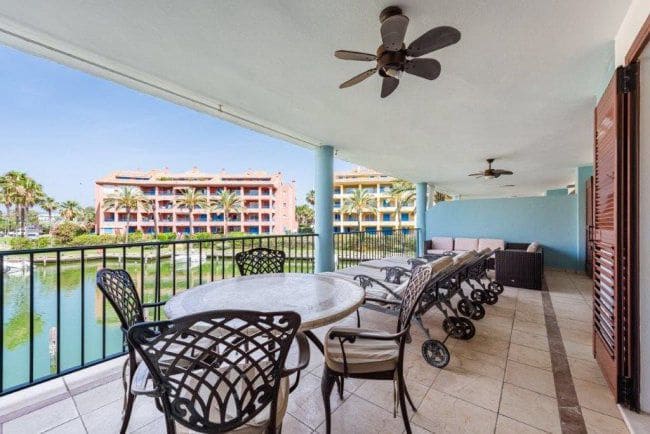 2 soveværelse Lejlighed til leje i Sotogrande med garage - € 1.500 (Ref: 9075341)