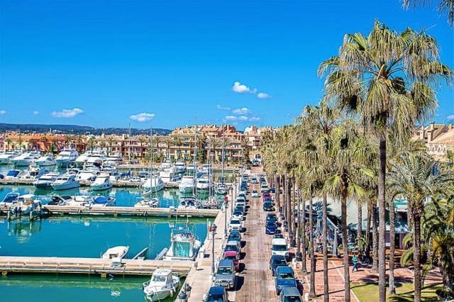 Lejlighed til salg i Sotogrande, San Roque - € 70.000 (Ref: 9078350)