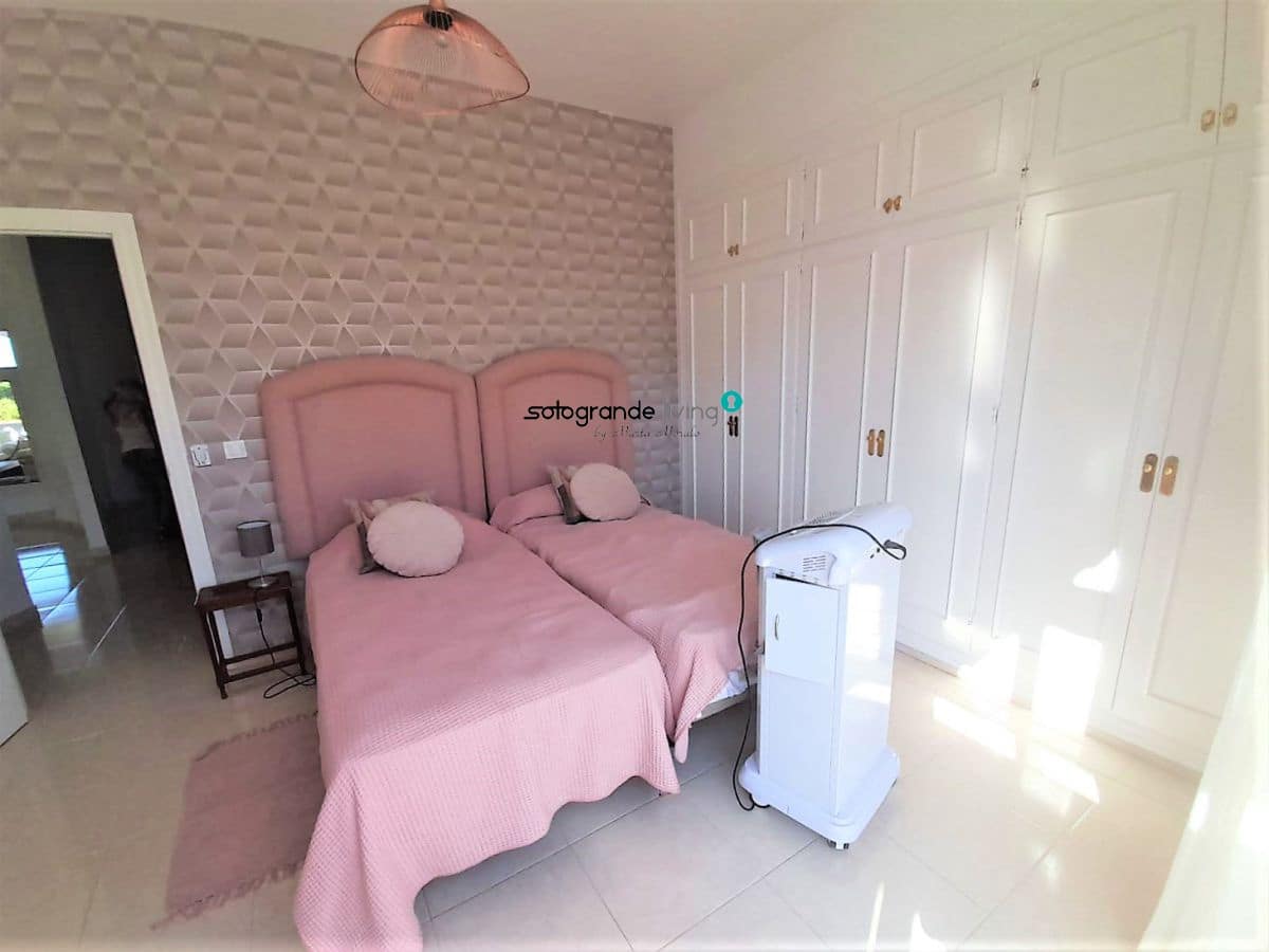 9 chambre Villa/Maison à vendre à Santa Margarita - 995 000 € (Ref: 9081914)