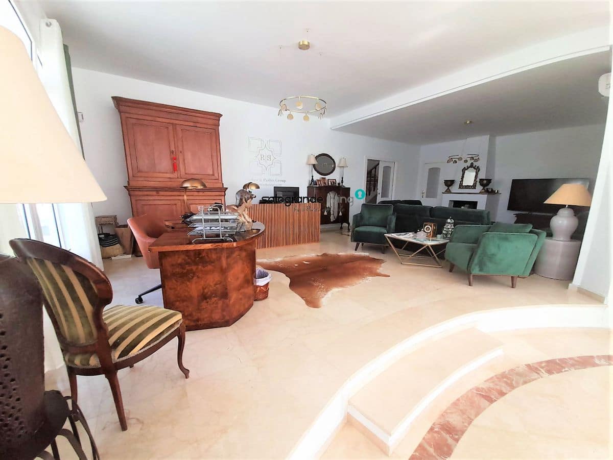 9 chambre Villa/Maison à vendre à Santa Margarita - 995 000 € (Ref: 9081914)