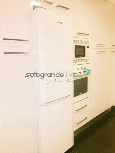 2 sypialnia Apartament do wynajęcia w Manilva - 950 € (Ref: 9109025)