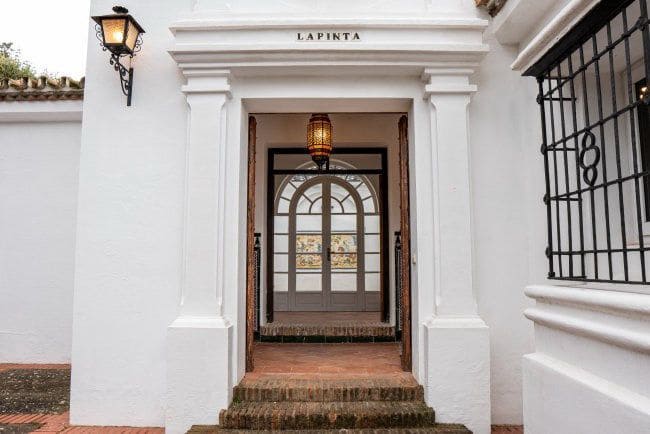 4 makuuhuone Huvila lomavuokrausta paikassa Sotogrande - 6 900 € (Ref: 9109026)