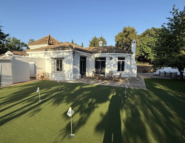 4 makuuhuone Huvila lomavuokrausta paikassa Sotogrande - 6 900 € (Ref: 9109026)