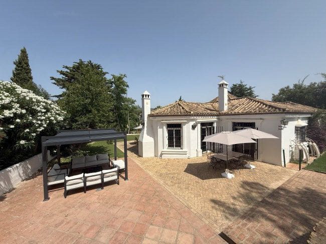 4 makuuhuone Huvila lomavuokrausta paikassa Sotogrande - 6 900 € (Ref: 9109026)