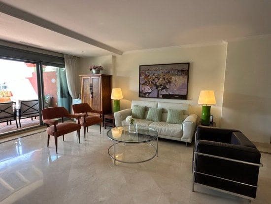 3 camera da letto Appartamento da affittare in Sotogrande, San Roque - 2.200 € (Rif: 9114467)