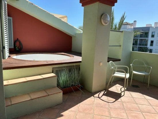 3 camera da letto Appartamento da affittare in Sotogrande - 2.200 € (Rif: 9114467)