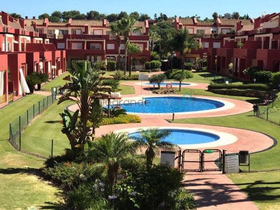 5 bedroom Villa for rent in Sotogrande Costa, San Roque - € 2,500 (Ref: 9137410)