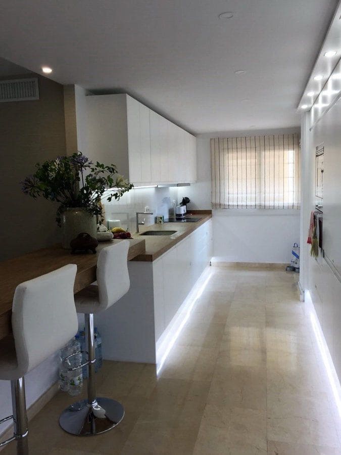 3 soverom Leilighet til leie i Sotogrande med garasje - € 1 600 (Ref: 9169843)