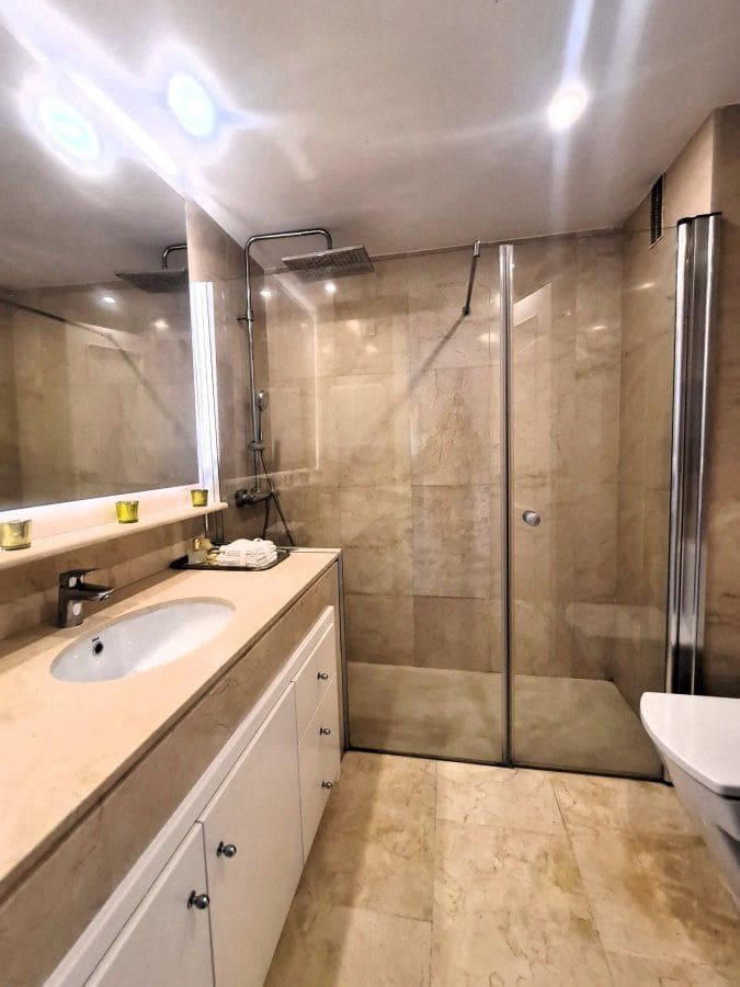 3 soverom Leilighet til leie i Sotogrande med garasje - € 1 600 (Ref: 9169843)