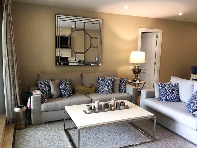 3 quarto Apartamento para arrendar em Sotogrande, San Roque com garagem - 1 600 € (Ref: 9169843)