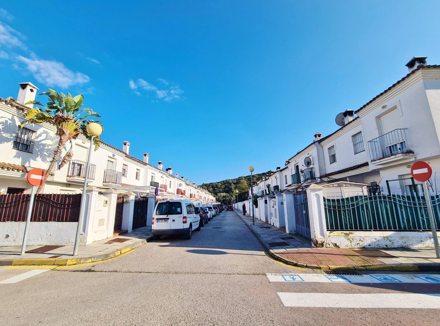 3 soverom Hus til leie i Guadiaro med svømmebasseng - € 1 000 (Ref: 9185709)