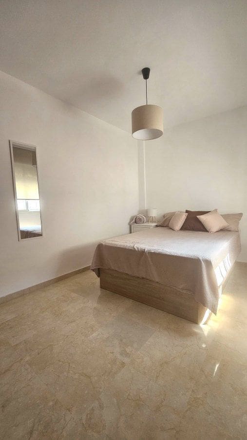 3 soverom Hus til leie i Guadiaro med svømmebasseng - € 1 000 (Ref: 9185709)