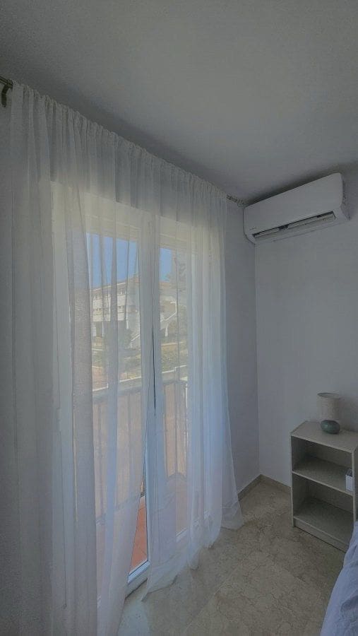 3 soverom Hus til leie i Guadiaro med svømmebasseng - € 1 000 (Ref: 9185709)