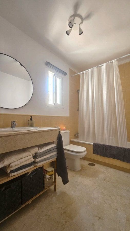 3 soverom Hus til leie i Guadiaro med svømmebasseng - € 1 000 (Ref: 9185709)