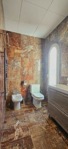 4 soveværelse Villa til leje i Manilva - € 8.000 (Ref: 9233104)