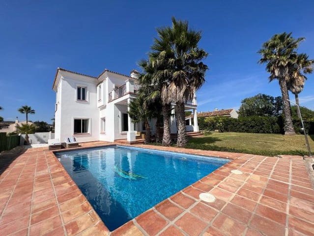 4 bedroom Villa for rent in Manilva - € 8,000 (Ref: 9233104)