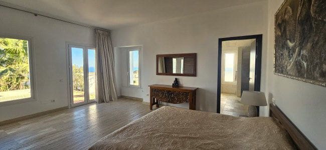 4 soveværelse Villa til leje i Manilva - € 8.000 (Ref: 9233104)