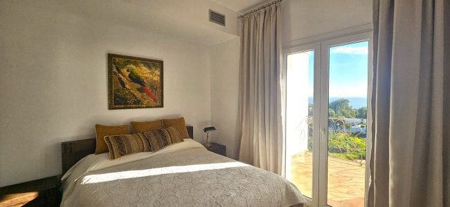 4 soveværelse Villa til leje i Manilva - € 8.000 (Ref: 9233104)