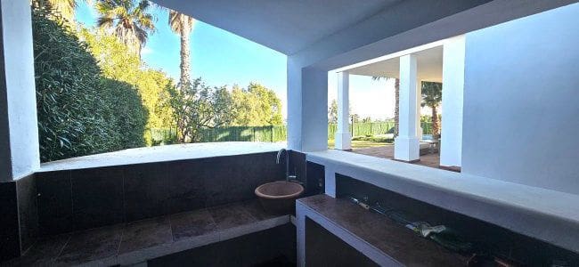 4 soveværelse Villa til leje i Manilva - € 8.000 (Ref: 9233104)