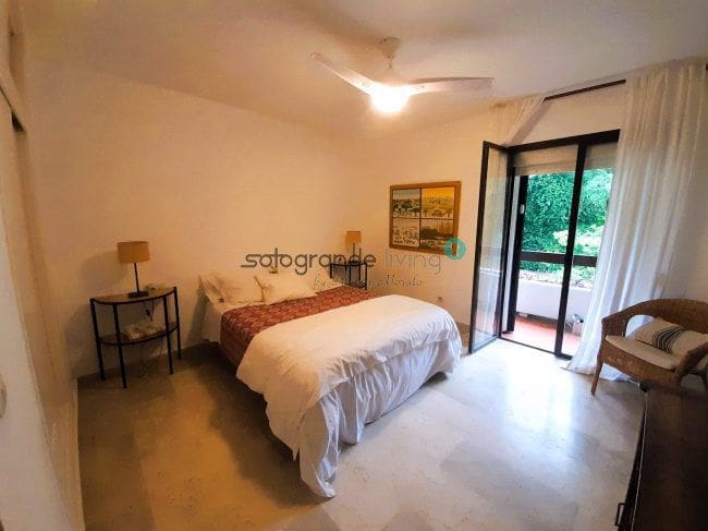 4 soveværelse Byhus til leje i Sotogrande - € 1.700 (Ref: 9243481)