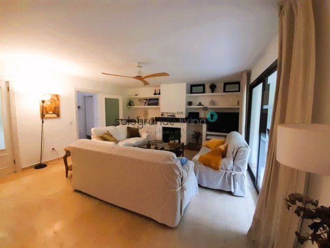 4 soveværelse Byhus til leje i Sotogrande - € 1.700 (Ref: 9243481)