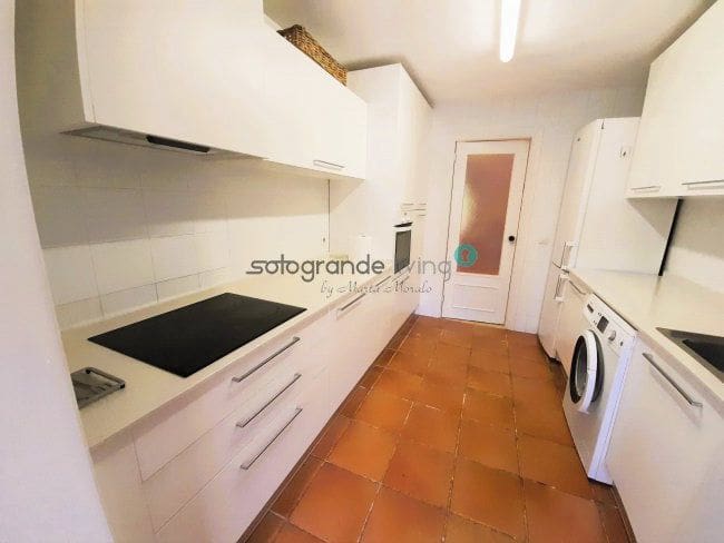 4 soveværelse Byhus til leje i Sotogrande - € 1.700 (Ref: 9243481)