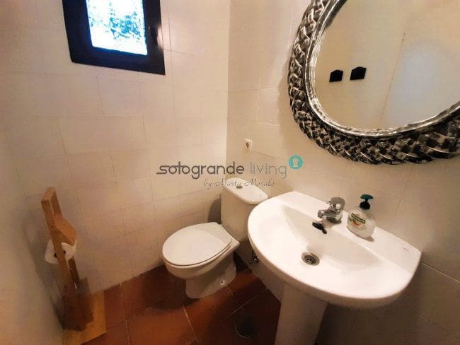 4 soveværelse Byhus til leje i Sotogrande - € 1.700 (Ref: 9243481)