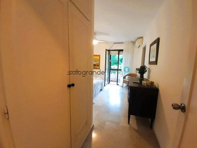 4 soveværelse Byhus til leje i Sotogrande - € 1.700 (Ref: 9243481)