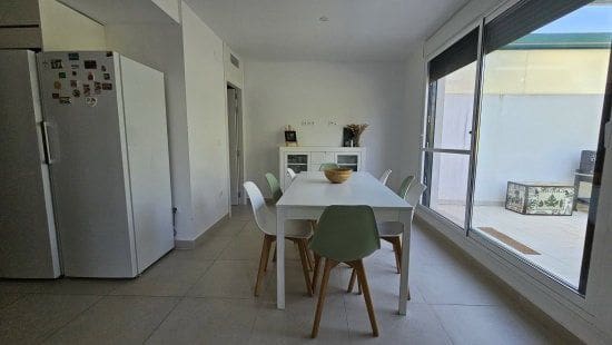 5 bedroom Apartment for rent in Sotogrande, San Roque - € 3,600 (Ref: 9264723)