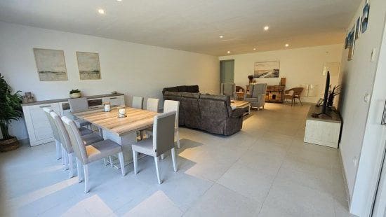 5 bedroom Apartment for rent in Sotogrande, San Roque - € 3,600 (Ref: 9264723)