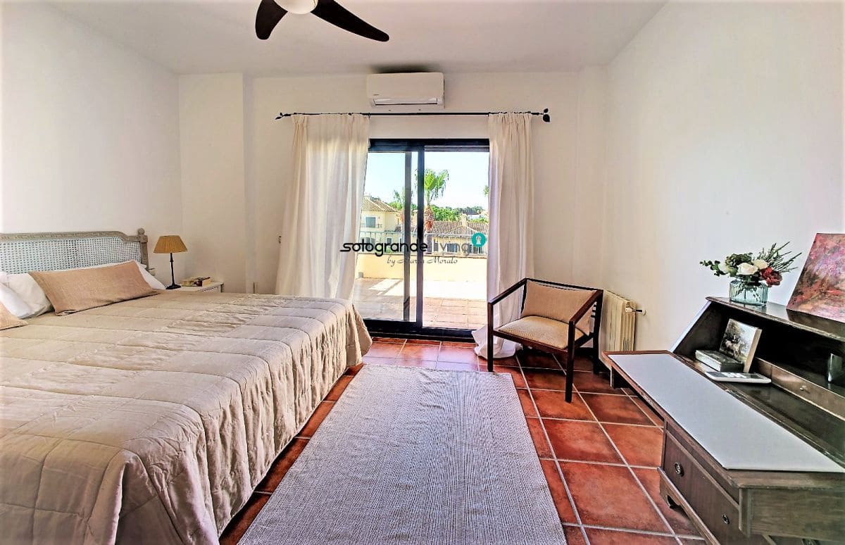 4 bedroom Townhouse for rent in Sotogrande - € 1,800 (Ref: 9322097)