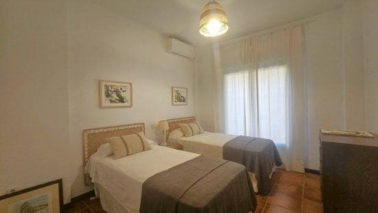 4 sypialnia Dom do wynajęcia w Sotogrande - 1 800 € (Ref: 9326703)