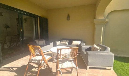 4 bedroom Townhouse for rent in Sotogrande Costa, San Roque - € 1,800 (Ref: 9326703)