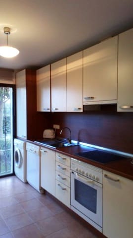 2 Zimmer Haus zu vermieten in La Alcaidesa - 1.200 € (Ref: 9335302)