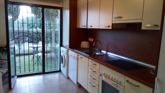 2 Zimmer Haus zu vermieten in La Alcaidesa - 1.200 € (Ref: 9335302)